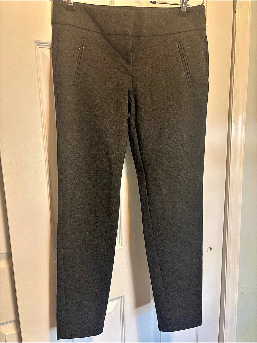 LOFT Straight Leg Trousers in dark Gray Size 6